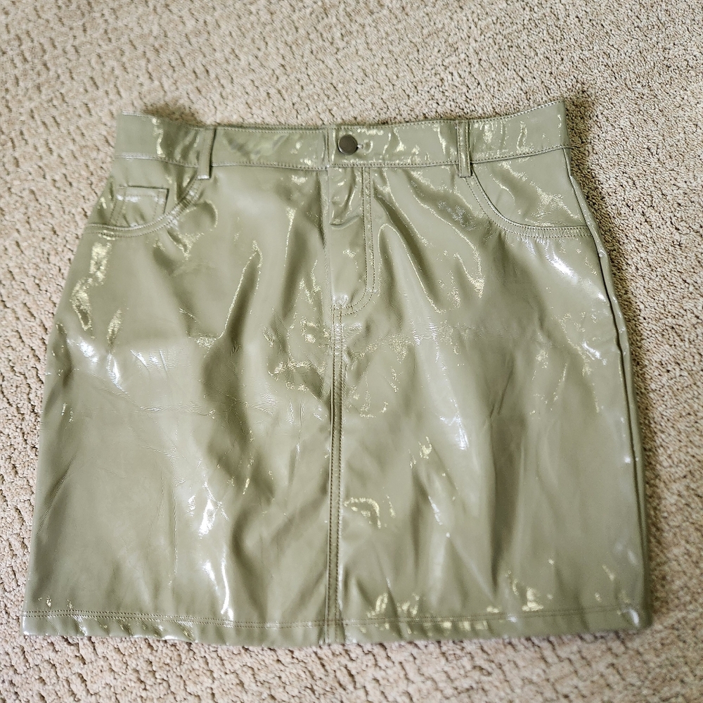 Shinestar Green Pleather Glossy Skirt